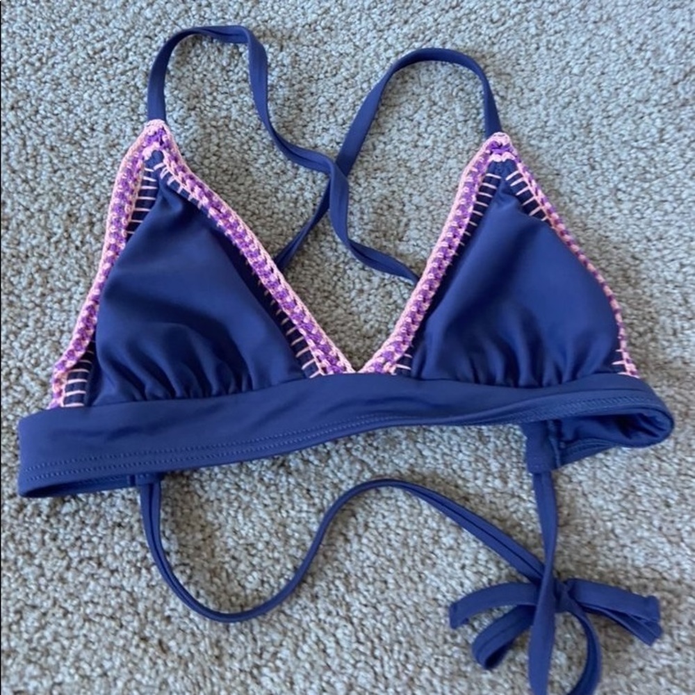Bikini top